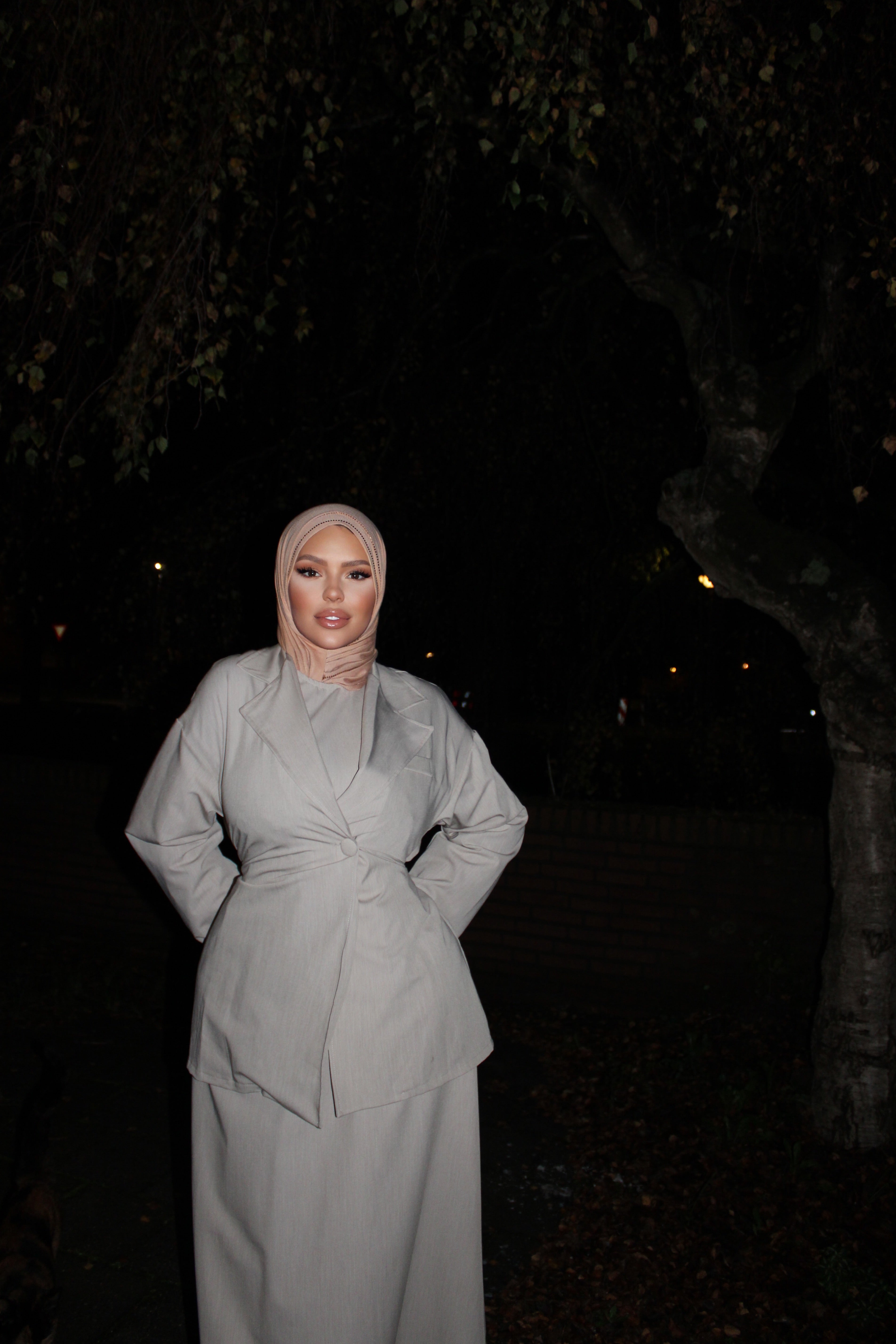 Linnen 2 piece habaya + Colbert