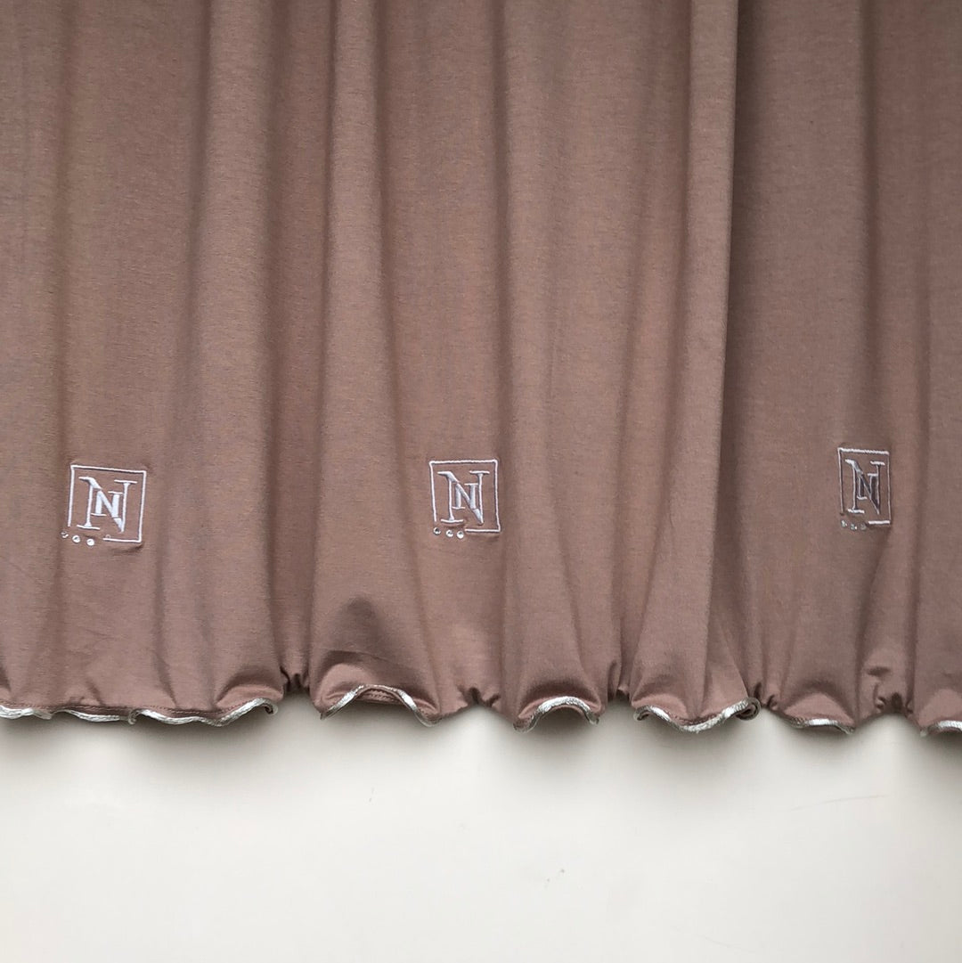 NNIYAH HOOFDDOEK COLOR DIP BEIGE X SILVER