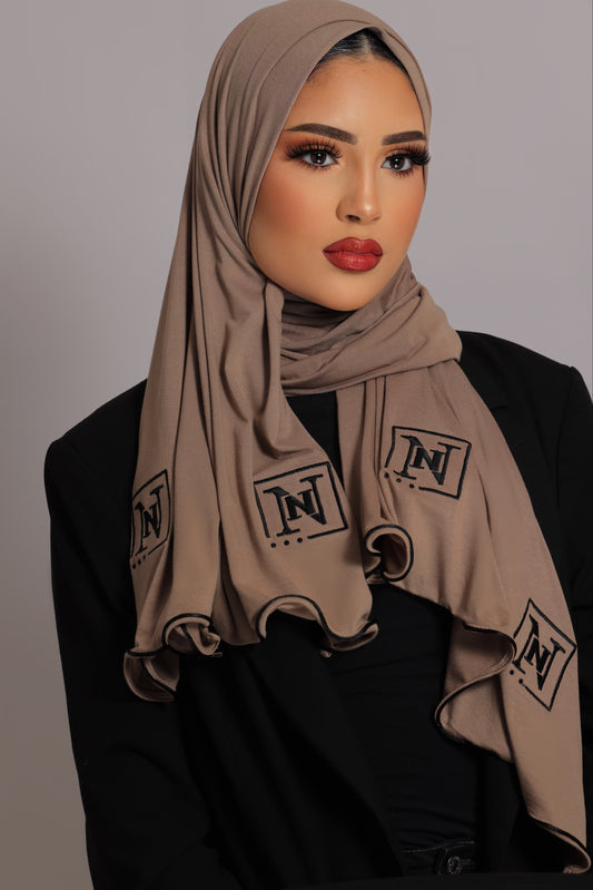 NNIYAH HOOFDDOEK COLOR DIP BEIGE X BLACK